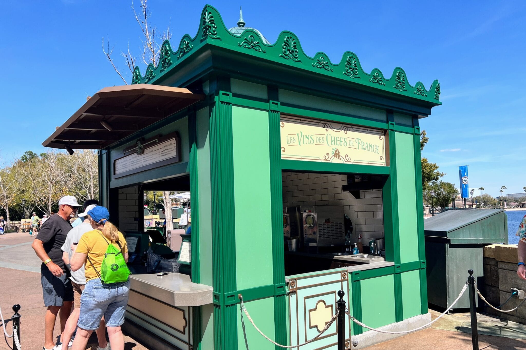 What to Eat, Sip, and Do in the France Pavilion at EPCOT