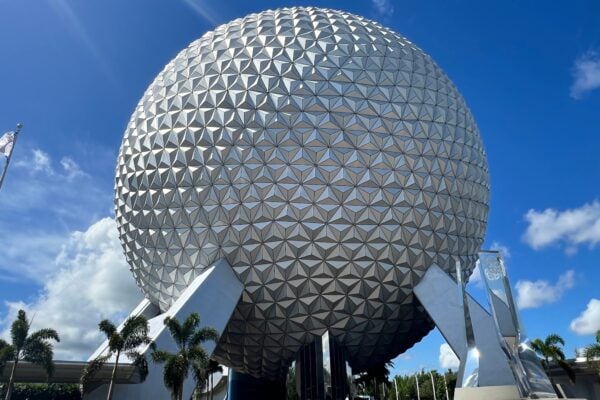 epcot spaceship earth